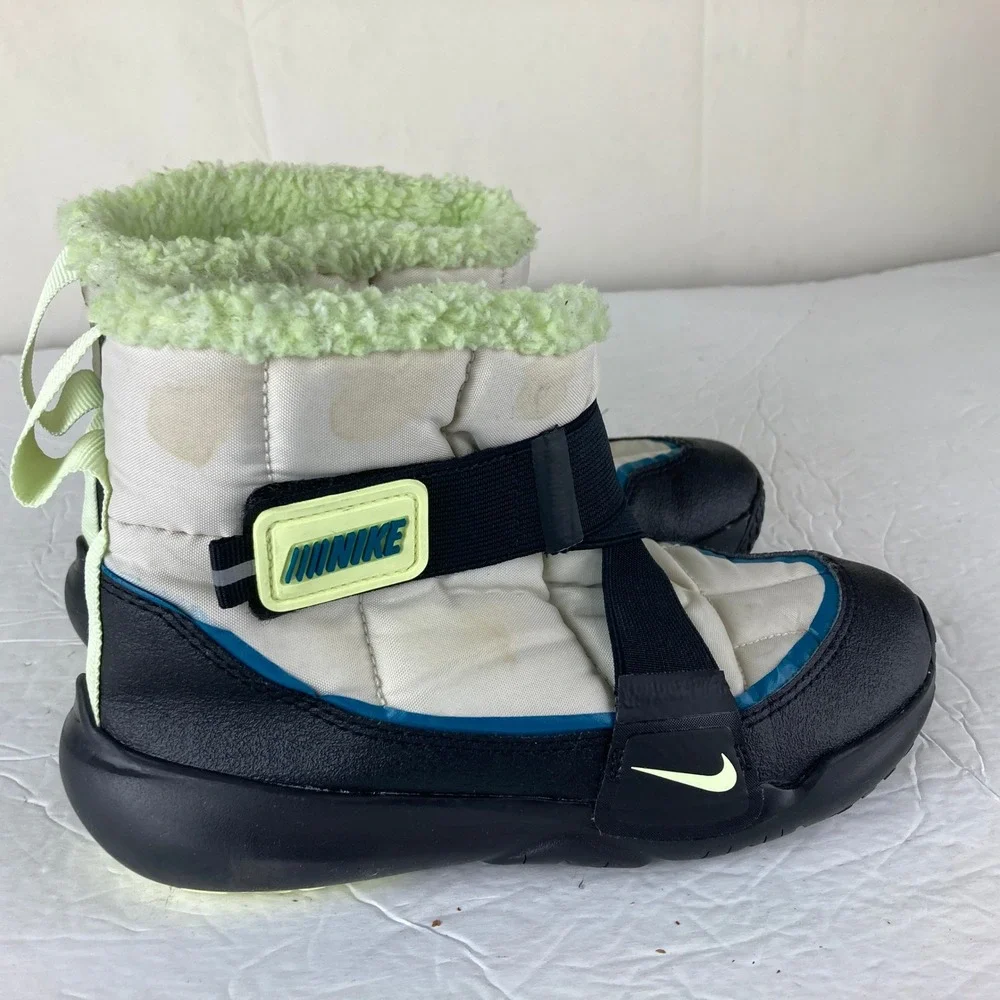 Nike Flex Advance Boot‎ Kids Sz 2 Girl Boy Quilted Sherpa Lined Winter Snow